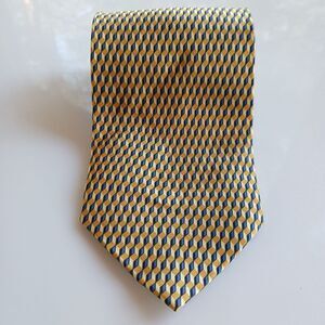 Croft & Barrow 100% Silk Neck Tie Yellow Geometric Pattern Classic Menswear